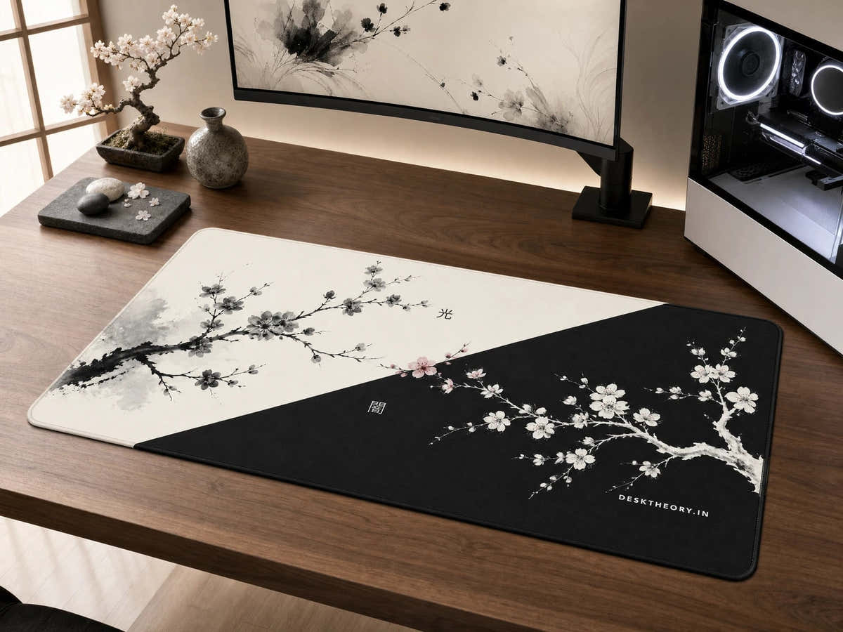 Yin Yang Bloom desk mat